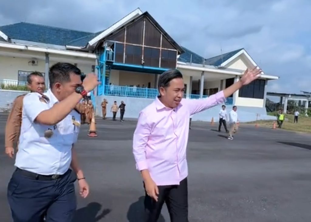 Bupati Jember Muhammad Fawait,