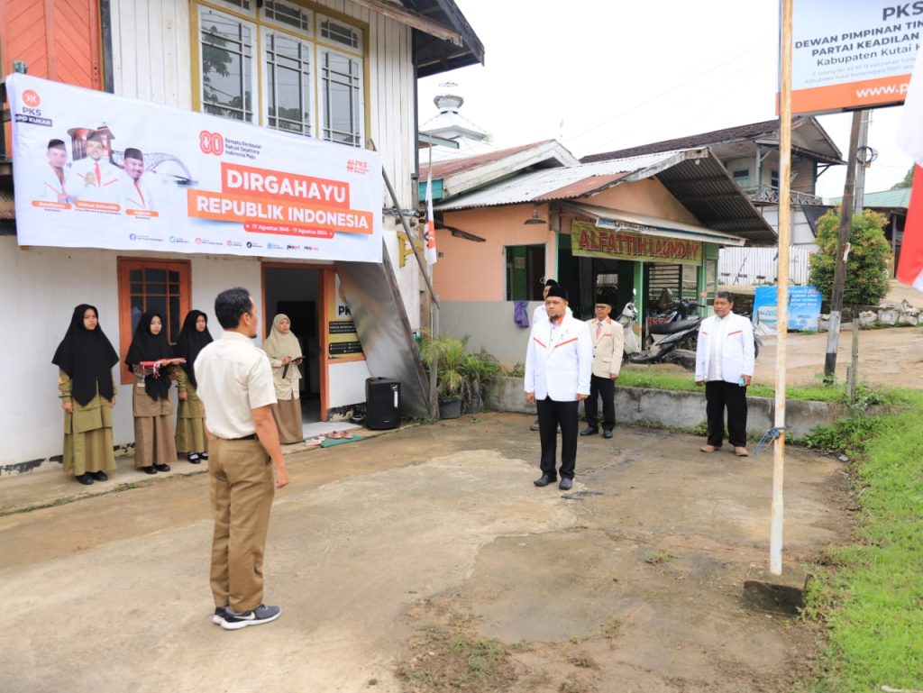 Suasana HUT RI ke-80 di DPD PKS Kukar