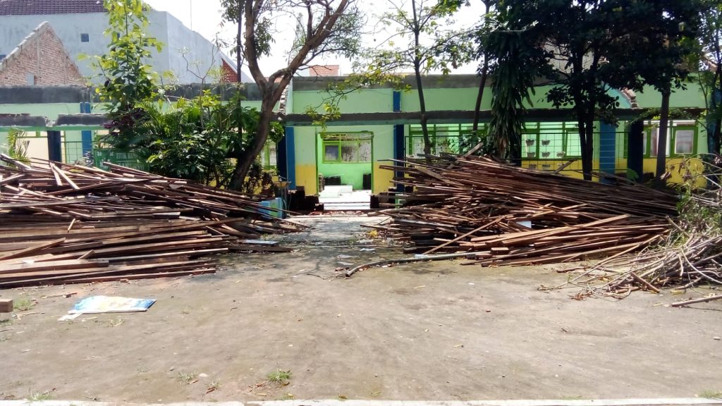 Revitalisasi SMPN 1 Sooko Mojokerto 2025