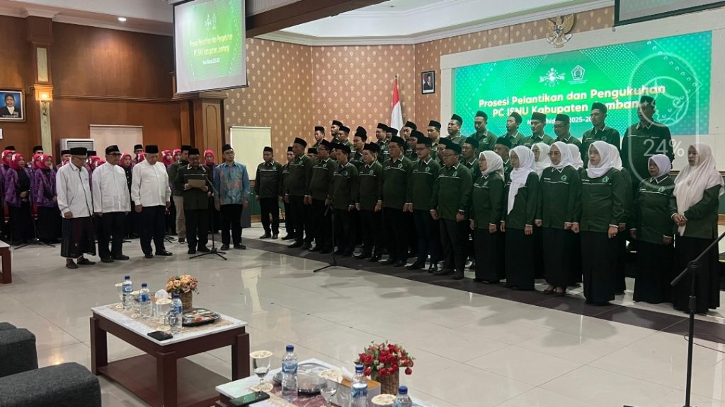 ISNU Jombang Didorong Kolaborasi Majukan Kota Santri Pelantikan pengurus PC ISNU Jombang di aula Bung Tomo, Selasa (26/8/2025) (adt/Gonews.id)