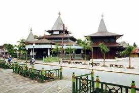 Islamisasi Kutai: Dari Kerajaan ke Kesultanan