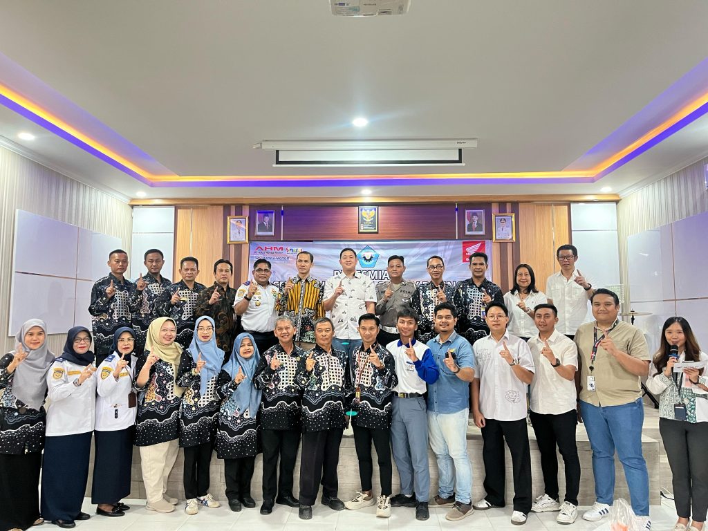 Peresmian Sekolah Binaan Safety Riding SMKN 6 Samarinda, Kamis (24/7/2025)