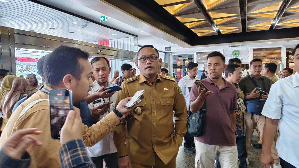 Wakil Gubernur Kaltim, Seno Aji saat diwawancarai di Gedung Gubernur Kaltim, Selasa (5/8/2025)