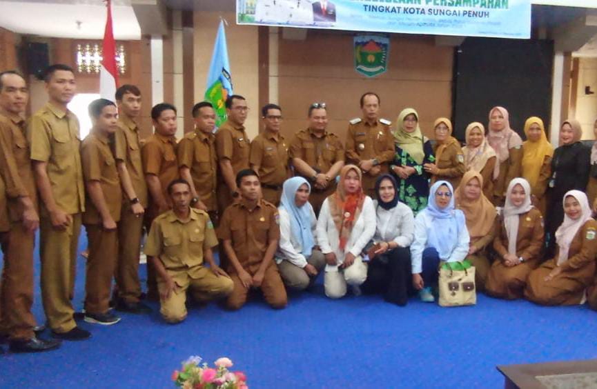 Sungai Penuh Mantapkan Strategi Menuju Kota Bebas Sampah Plastik Rapat koordinasi Pemerintah Kota Sungai Penuh pengelolaan persampahan tingkat kota di Aula Kantor Walikota