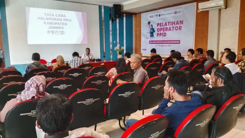 Diskominfo Jember Latih Operator PPID Demi Layanan Transparan Diskominfo Jember