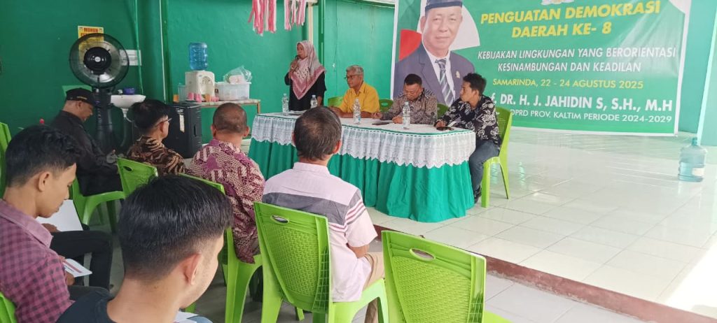 Anggota Komisi III DPRD Kaltim Jahidin menggelar Penguatan Demokrasi Daerah ke-8 di Wijaya Kusuma, Samarinda Ulu, Samarinda, Jumat (22/8/2025) (AS/GOnews.id)