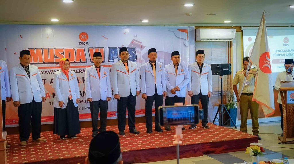 PKS Kukar Gelar Musda VI, Pengurus Baru Resmi Dilantik Suasana pelantikan DPTD DPD PKS Kukar di Hotel Grand Elty Singgasana