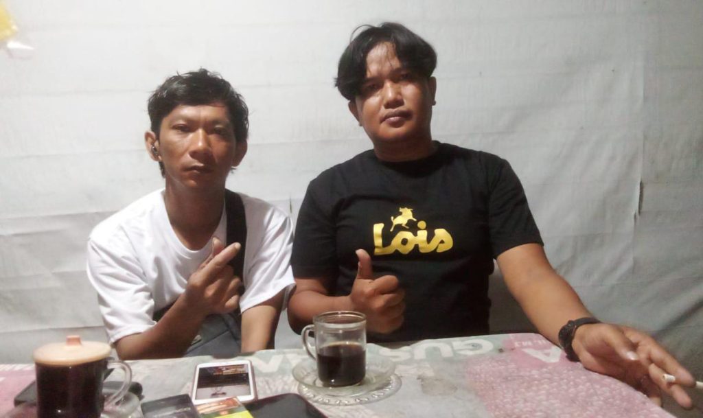 Musisi Mojokerto Kolaborasi Ciptakan Lagu untuk Generasi Muda Dua musisi Mojokerto, Harry dan Bro Riki, berkolaborasi hadirkan karya musik pop, akustik, dan klasik untuk generasi muda.