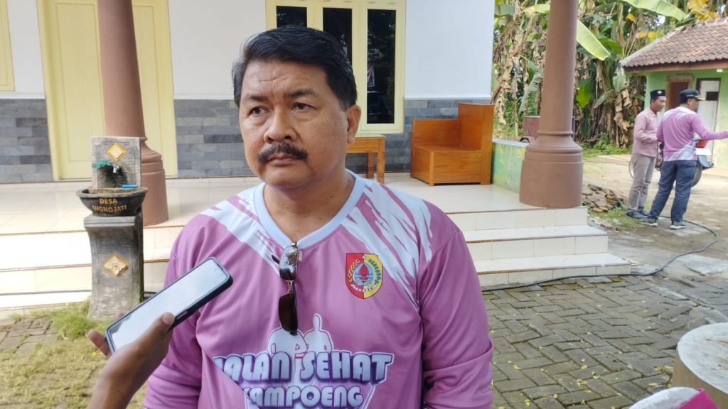 Ribuan Warga Meriahkan Jalan Sehat Perdana Program “Gus Menyapa” di Jenggawah Kepala Dinas Kepemudaan dan Olahraga (Dispora) Jember, Edi Budi Susilo