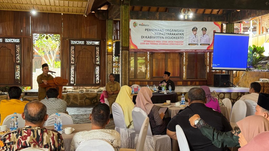Ormas Mojokerto Dilatih Kuasai Medsos untuk Penguatan Citra Bupati Mojokerto, Muhammad Albarra