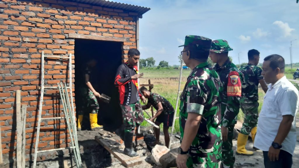 Pabandya Bakti TNI Tinjau TMMD ke-126 di Sidoarjo, Pastikan Progres dan Semangat Kebersamaan TMMD ke-126 Kodim 0816 Sidoarjo Desa Kedondong Sidoarjo (Nug/Gonews.id)