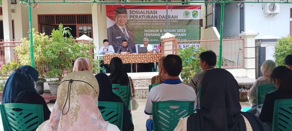 Prof. Jahidin Gelar Sosper di Samarinda, Dorong Implementasi Perda Kepemudaan Kaltim Anggota DPRD Provinsi Kalimantan Timur, Prof. Jahidin, menggelar Sosialisasi Peraturan Daerah (Sosper) ke-10 di Jl. A.W. Syahrani, Kelurahan Gunung Kelua, Kecamatan Samarinda Ulu, Senin (13/10/2025). (AS/GOnews.id)
