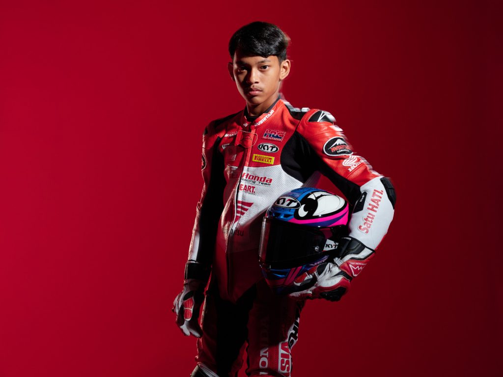 Keterangan Foto : Veda Ega Pratama, pebalap lulusan Astra Honda Racing School (AHRS) siap bertanding satu musim penuh di GP Moto3 pada kelas Moto2 bersama Honda Team Asia (HTA).