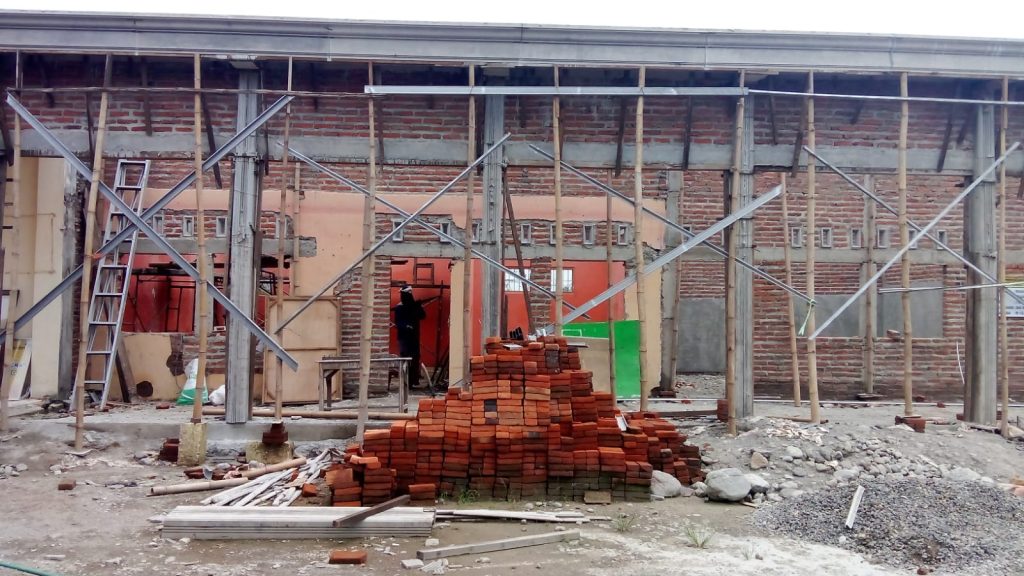 Rehabilitasi Gedung PAUD di Desa Sumberkarang, Mojokerto resmi dimulai dengan Dana Desa 2025 senilai Rp135 juta (HB/GOnews.id)