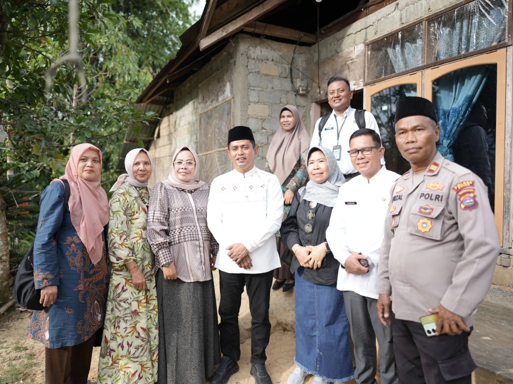 Bupati Solok Bawa Bantuan, Warga Surian Rasakan Sentuhan Kepedulian
