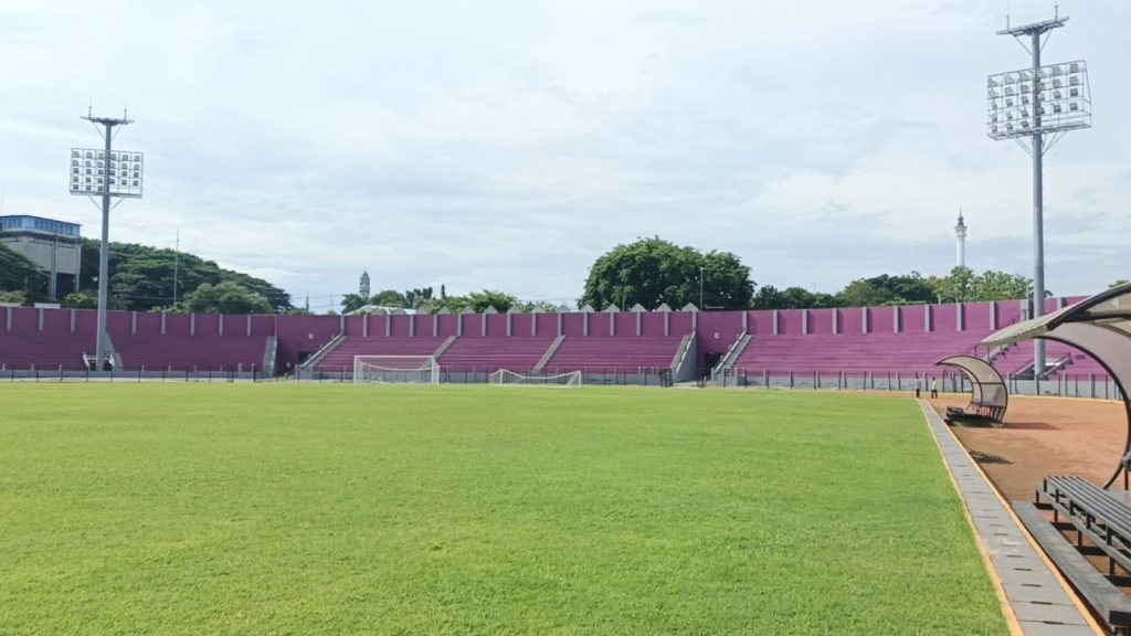 Persik Kediri dipastikan menjamu Semen Padang di Stadion Brawijaya Kamis mendatang,
