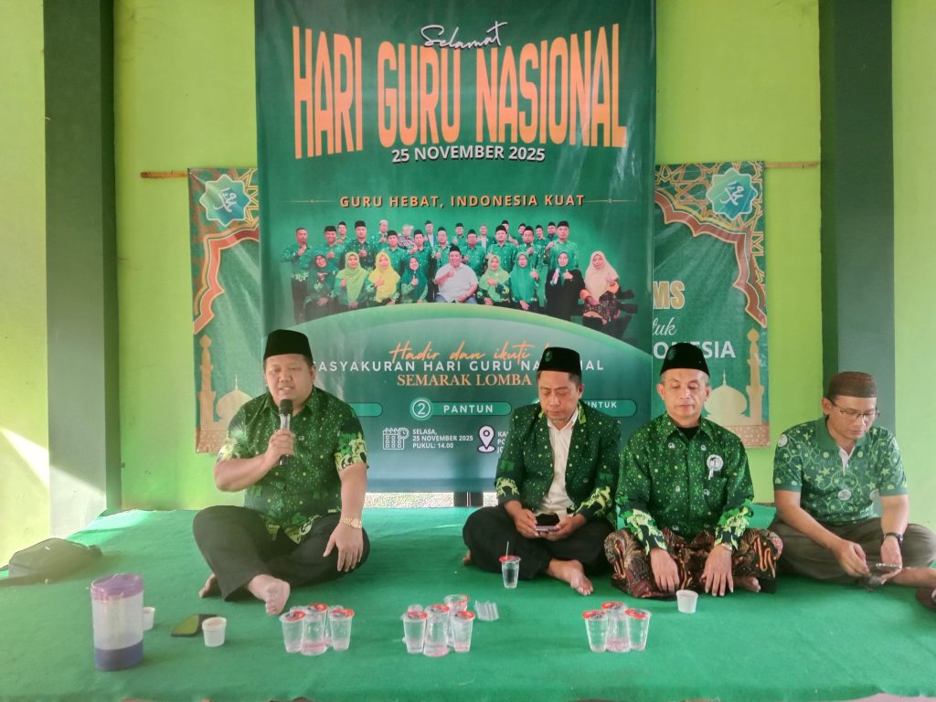 Lomba Puisi dan Pantun HSN Guru 2025 di Jombang Penuh Keakraban lomba puisi dan Pergunu Jombang Gelar Lomba pantun dalam rangka Hari Santri Nasional (HSN) Guru 20265