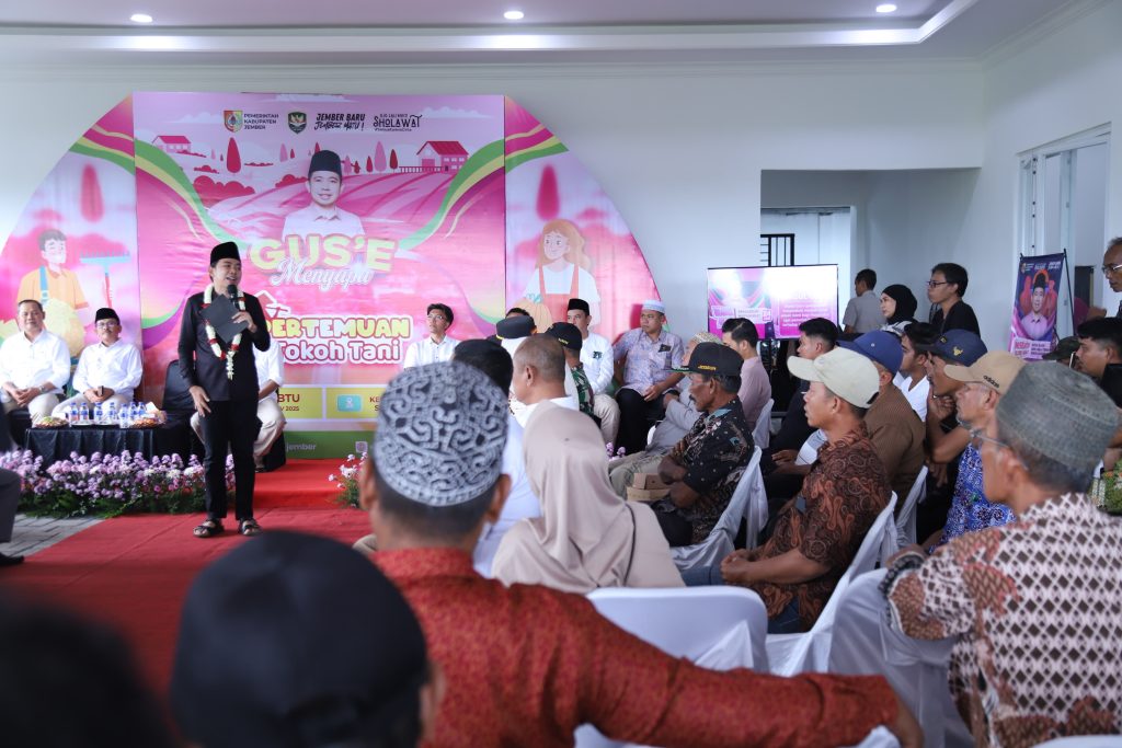 Foto diskominfo Bupati Jember Muhammad Fawaid dalam acara guse menyapa tokoh petani semboro