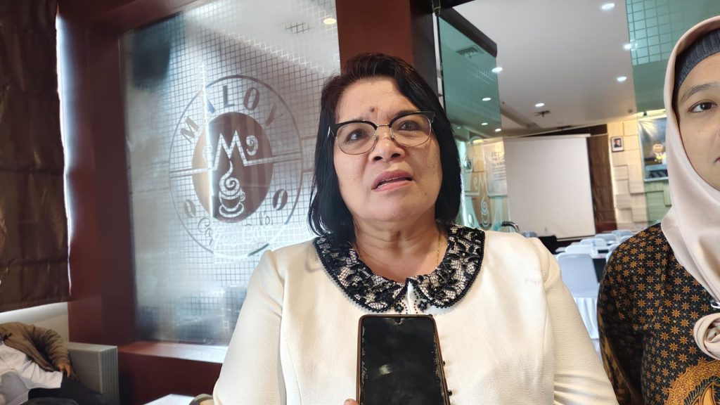 Kepala Distransnaker Kutim, Roma Malau