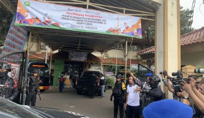Detik-Detik Ledakan di SMAN 72 Kelapa Gading Lokasi Kejadian di SMAN 71 Jakarta, Kelapa Gading. (mediaindonesia.com)
