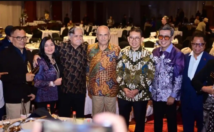 Presiden Ramos Horta Terima Benevolence Award di WPF ke-9 Potret Presiden Timur Leste yang hadiri acara penutupan WPF, dan terima Benevolence Award. (wartakota.tribun.com)