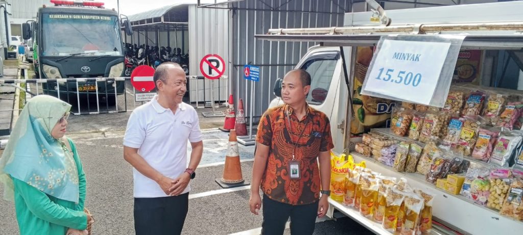 Kejari Kabupaten Kediri gelar Gerakan Pangan Murah, Jumat (5/12/2025) (DR/GOnews.id)