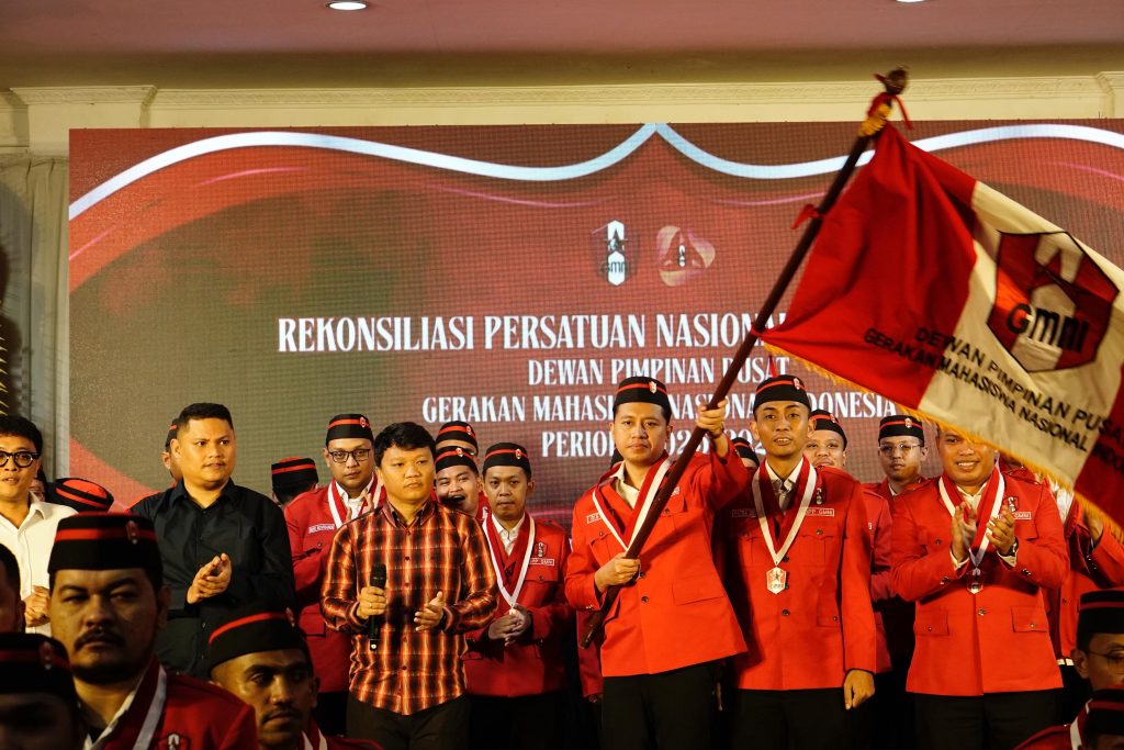 DPP GMNI 2025–2028 Dikukuhkan, Dorong Pasal 33 Dewan Pimpinan Pusat Gerakan Mahasiswa Nasional Indonesia (DPP GMNI) resmi mengukuhkan kepengurusan Periode 2025–2028 dalam agenda nasional