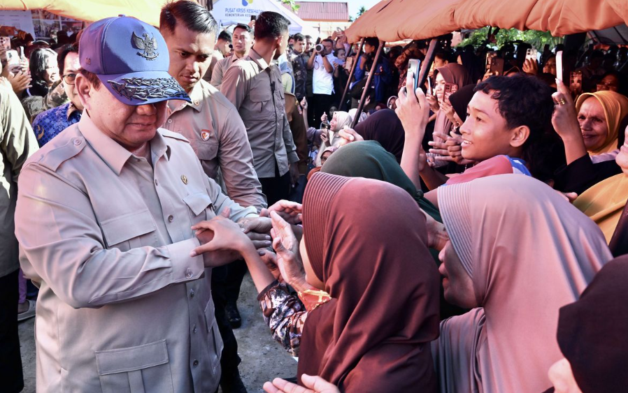 Prabowo Janji Dana Rampasan Koruptor Akan Kembali ke Rakyat Prabowo janji dana rampasan koruptor akan kemabli ke tangan rakyat. (kompas.com)