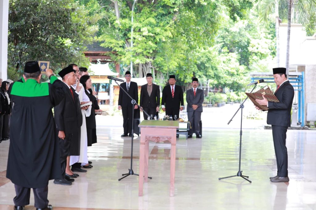 Subandi, Bupati Sidoarjo melantik 260 pejabat, Sabtu (10/1/2026) (nug/GOnews.id)