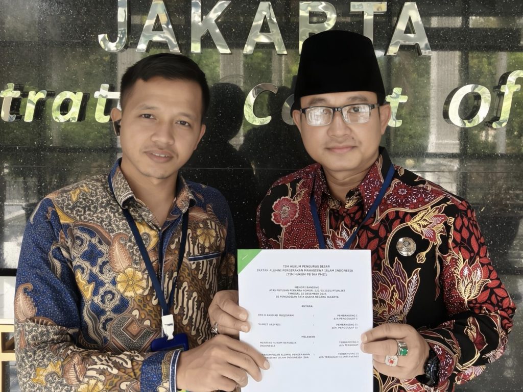 Kepemimpinan PB IKA PMII Belum Legitimate, Pihak Slamet Ariyadi Ajukan Memori Banding ke PT TUN Jakarta Pihak Slamet Ariyadi saat Ajukan Memori Banding ke PT TUN Jakarta