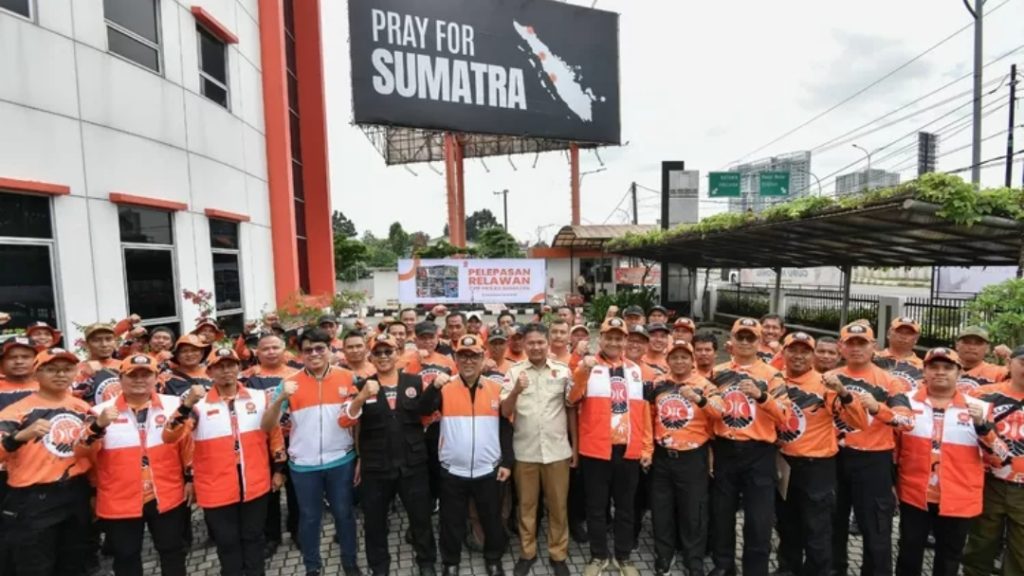 PKS mengirim relawan berkeahlian ke Sumatra