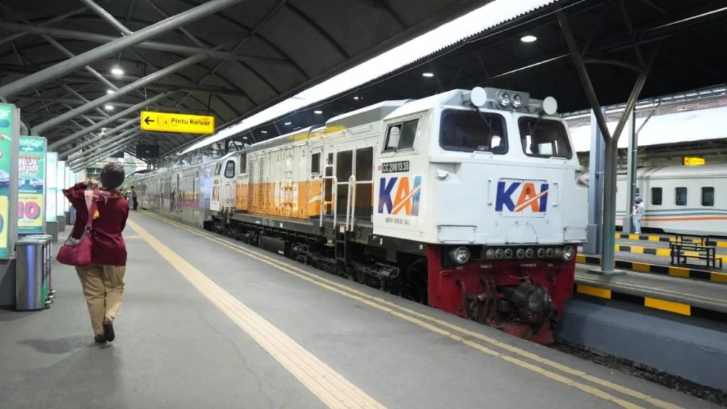 Puluhan Ribu Tiket Lebaran 2026 Ludes, Minat Penumpang Terus Naik Suasana Stasiun Surabaya Gubeng, Jalan Gubeng Masjid No.5 Surabaya, Selasa (3/1/2026) Sumber : Humas PT. KAI (Persero) Daop 8 Surabaya