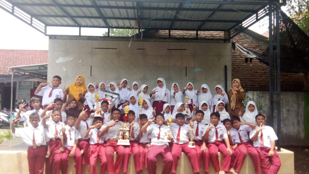 SDN Kesamben 2 Jombang meraih sejumlah juara di Piala Bupati Mojokerto tingkat SD/MI.