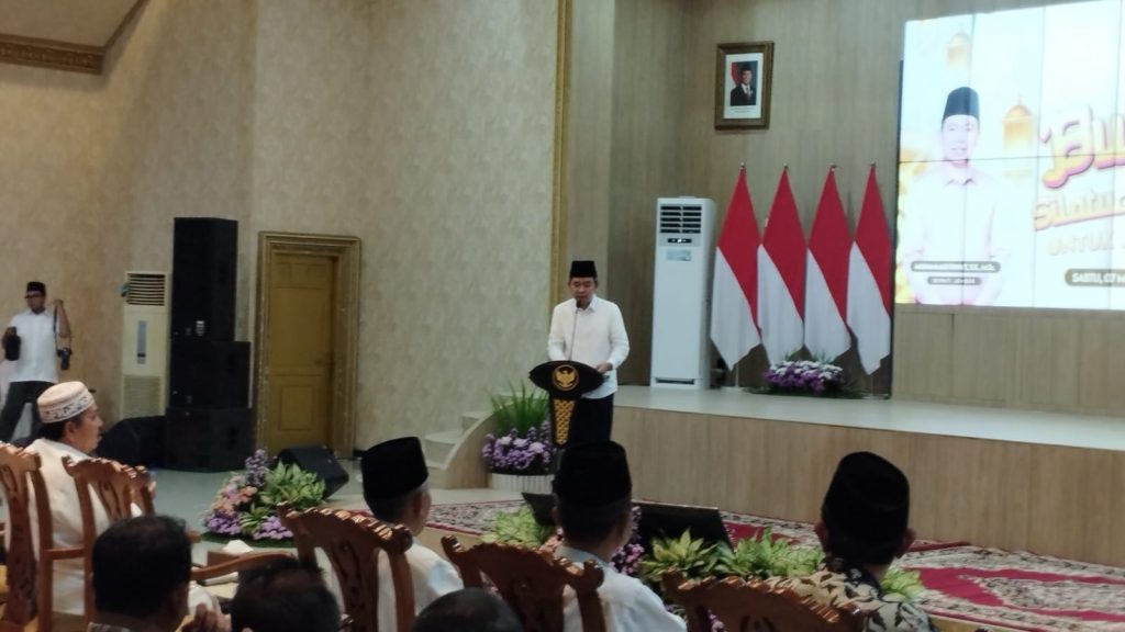 Bupati Jember Muhamad Fawait saat beri sambutan di pendopo wwg jember.foto Edi Mulyono