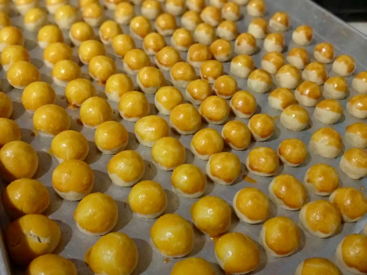 Produksi Nastar Rumahan Kutorejo Meningkat Jelang Lebaran Produksi nastar home made di Kutorejo Mojokerto (Rahma/Mahasiswa Magang)