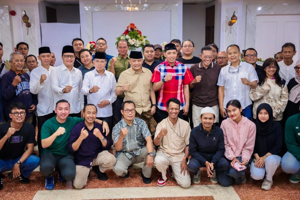 Gubernur Jateng Ahmad Luthfi saat menghadiri acara silaturahmi dan buka puasa bersama wartawan di Gedung Gradhika Bhakti Praja, Semarang ( dok foto humas prov jateng)