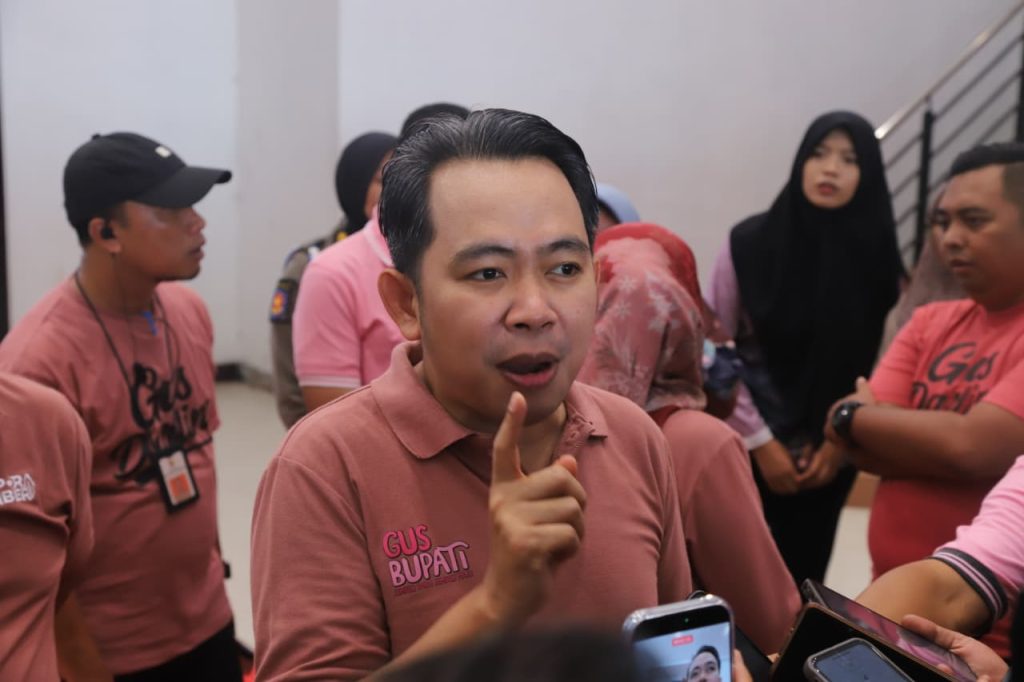 Bupati Jember Gus Fawait saat sampaikan bahwa pppk kabupaten Jember sampai 2027 kontrak aman.foto Diskominfo