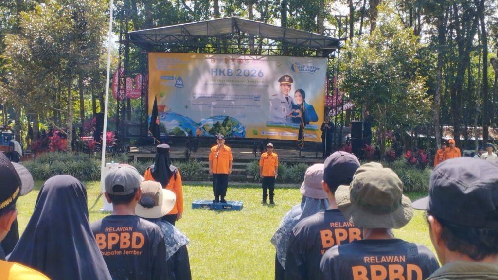 Kepala BPBD JEMBER Edi budi susilo saat melaksanakan Apel HKB 2026.Foto Edi Mulyono