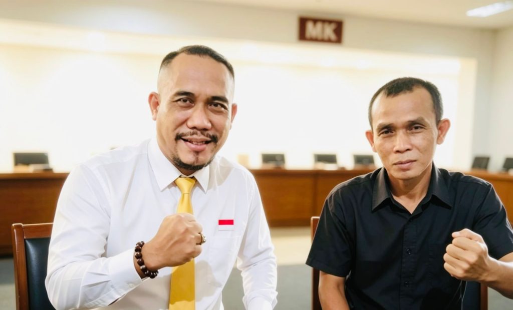 Imam Rusdian Bersama Musa Abidin Disela Kesibukannya