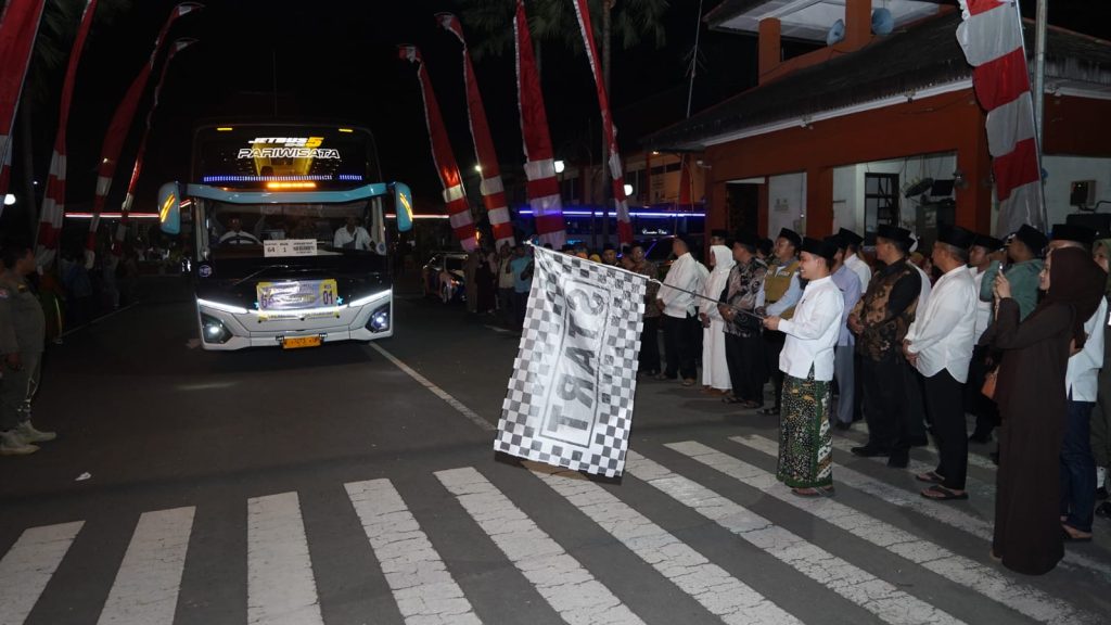 Bupati Mojokerto Muhammad Albarraa