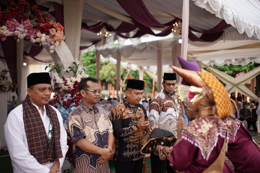 keterangan fhoto : Suasana haru dan bahagia menyelimuti acara perpisahan siswa kelas XII SMAN 1 Kecamatan Payakumbuh TA 2025/2026, Senin (11/5/2026). (Fhoto : Dioni/Gonews.id)