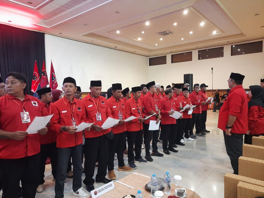 Gen Z Dominasi PAC PDIP Bondowoso Pelantikan pengurus 23 PAC PDIP kabupaten bondowoso.