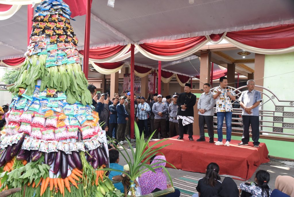 Bupati Sidoarjo H.Subandi hadiri acara Ruwat Desa Pagerngumbuk Kecamatan Wonoayu