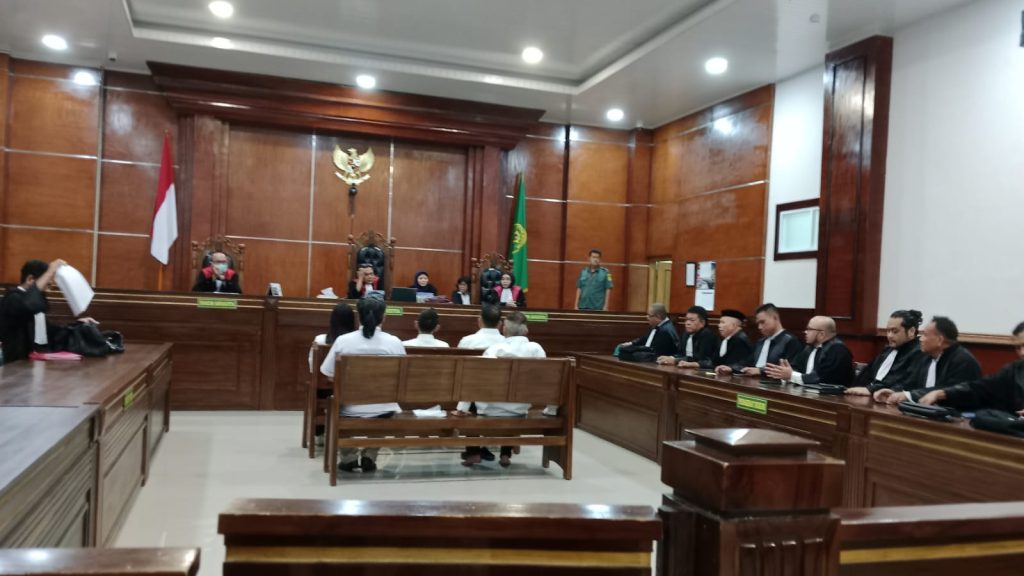 Jaksa Tetap Tuntut Lima Terdakwa Meski Korban Tak Hadir Sidang dugaan pemalsuan oleh lima terdakwa atas saksi korban, Lukman Sakti Nagaria dengan agenda pembacaan tuntutan terhadap lima terdakwa, di PN Jakarta Utara, Selasa (19/5/2026) Foto: Pahala Simanjuntak/GOnews.ID