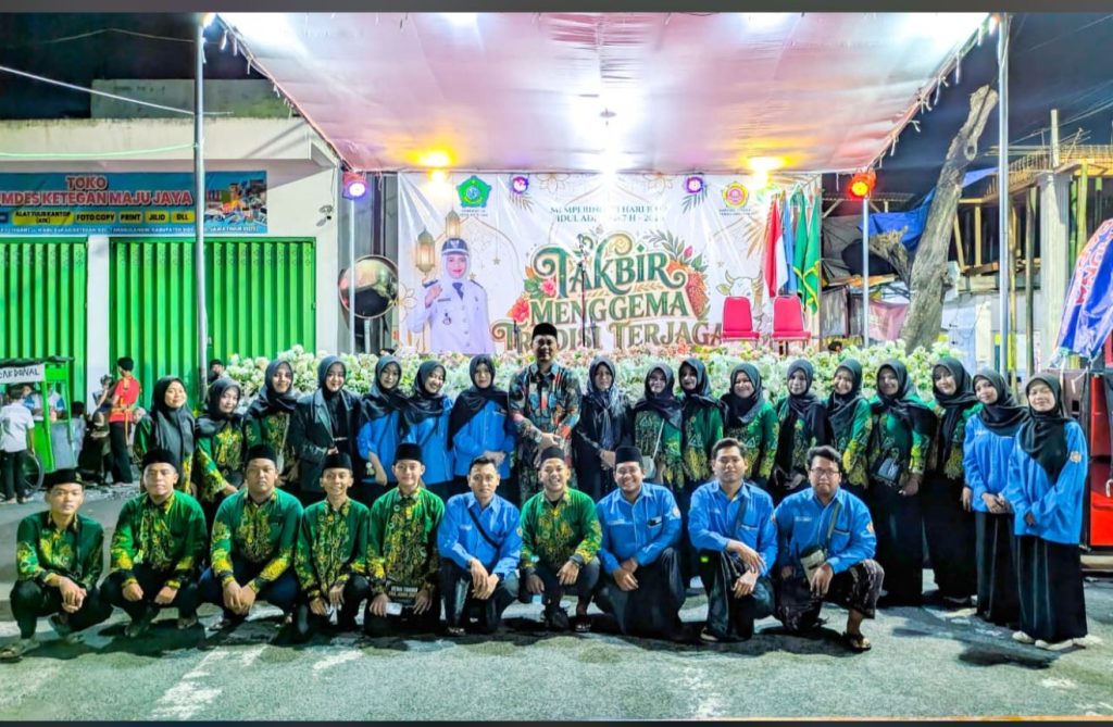 Malam Takbir Ketegan Pererat Kekompakan Warga Warga Desa Ketagan rayakan malam Idul Adha gelar takbir,Selasa (26/5/2026)malam.