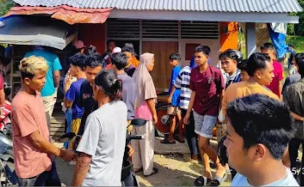 Lokasi ditemukannya jasad Aziz Man (49) di kantor pemasaran perumahan di kawasan Batu Paek, Kecamatan Tanjung Emas, Tanah Datar. Sabtu ( 30/5/2026) (Foto : Dioni/Gonews.id)