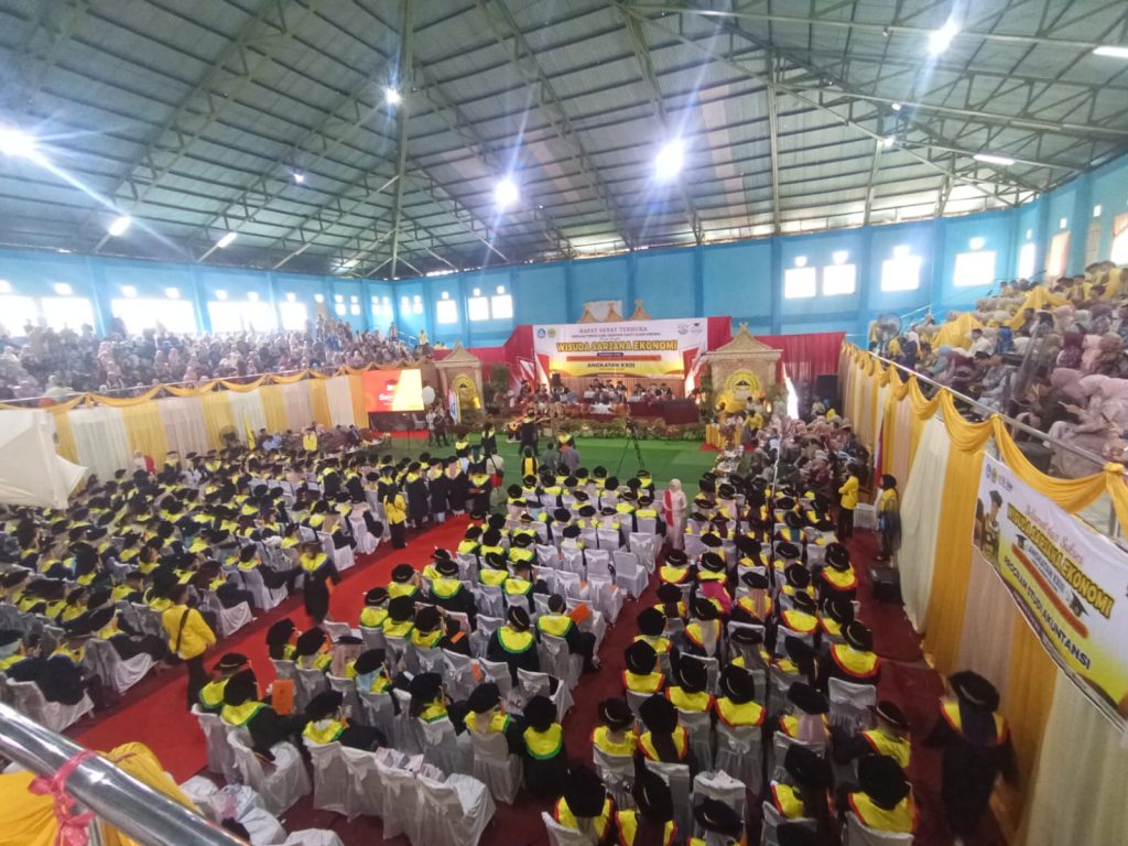 STIE-SAK Wisuda 313 Sarjana, Perkuat Peran Perguruan Tinggi dalam Mencetak SDM Berdaya Saing