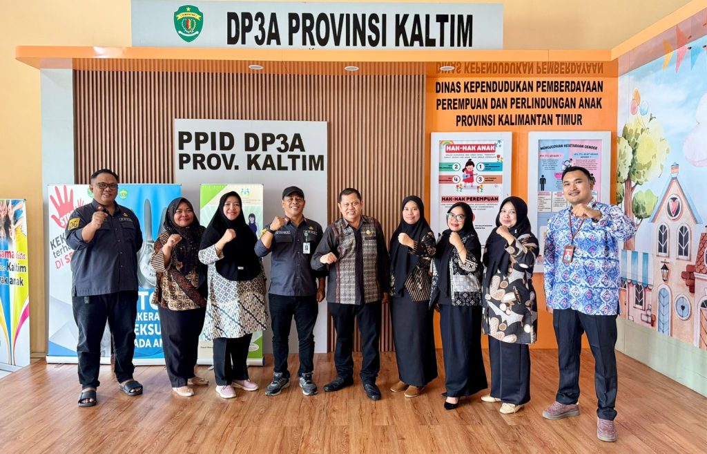 DPPKB Kutai Timur berkunjung ke Dinas Pemberdayaan Perempuan dan Perlindungan Anak, Pengendalian Penduduk dan Keluarga Berencana (DP3AP2KB) Kalimantan Timur di Samarinda, Kamis (18/6/2026) (wahyu/DPPKB)