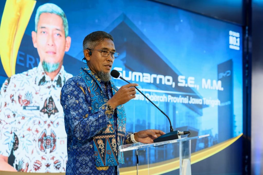 Jateng Bebaskan Pajak Kendaraan Listrik Sekda jateng Sumarno di saat menghadiri acara Grand Opening Dealer Resmi BYD Haka Auto Cabang Semarang, Solo, Magelang, dan Klaten di Kota Semarang. (GOnews.id)