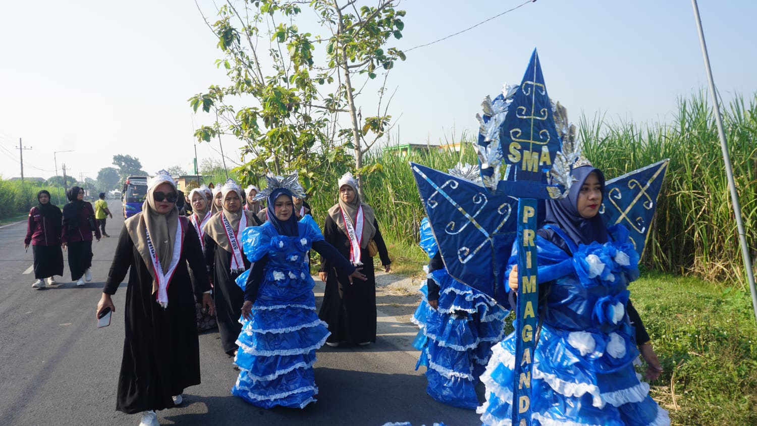 Pawai Akbar 1 Muharam 1448 H di Jombang memperingati Haul ke-50 KH Muhammad Ya'qub Husein dan Haul ke-6 KH Muhammad Qoyim.